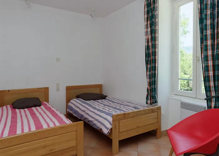 Spacieux Pour 6 Personnes A Aires - Api-1-52-850 Campingplatz Les Aires