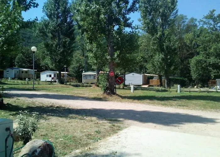 Spacieux Pour 6 Personnes A Aires - Api-1-52-850 Campingplatz